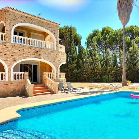 Сasa de vacaciones Almendros, Con Gran Piscina Y Cerca Del Mar *
